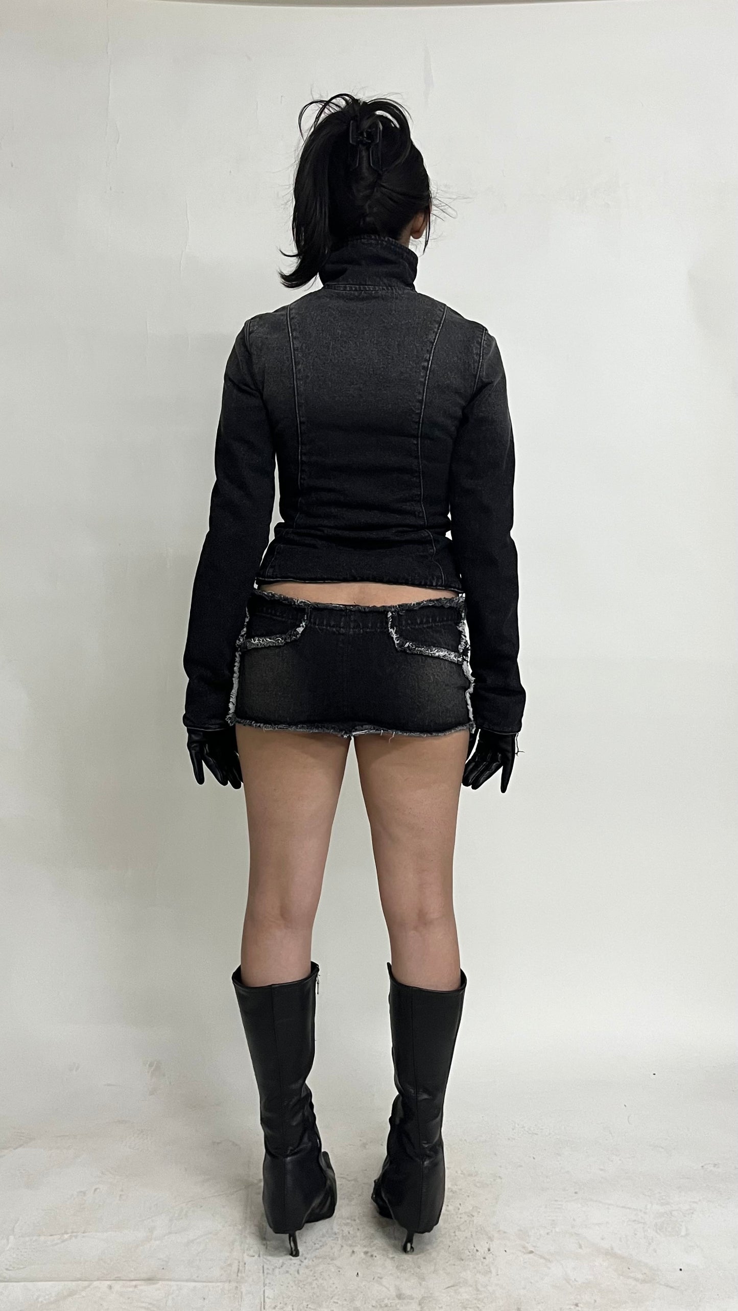 MINI DENIM SKIRT - BLACK SAMPLE