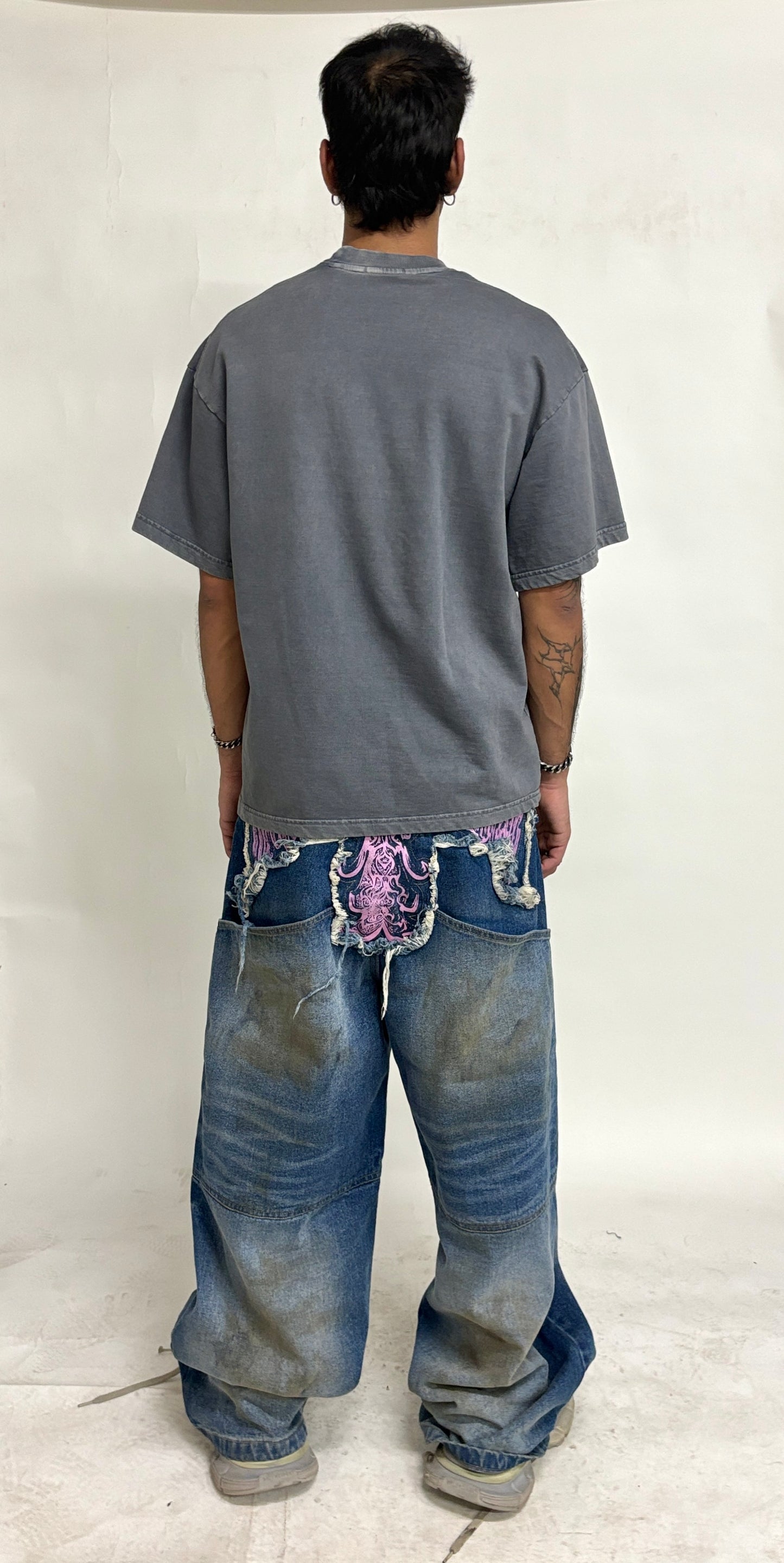 CROSS LOGO PATCHED LOW CROTCH JEANS - DIRTY LIGHT BLUE