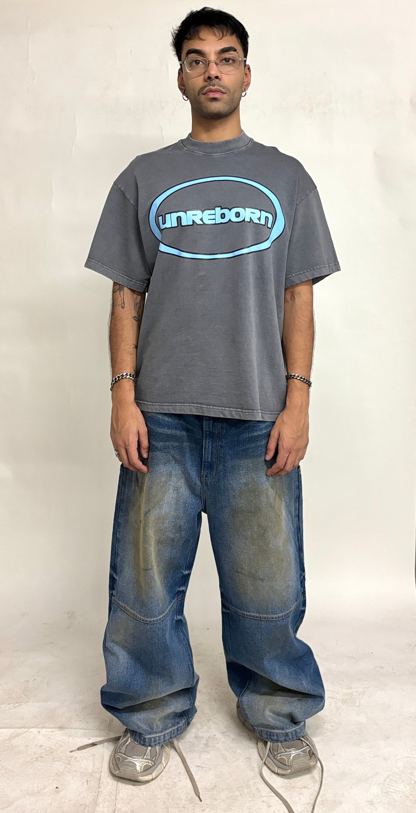 CROSS LOGO PATCHED LOW CROTCH JEANS - DIRTY LIGHT BLUE