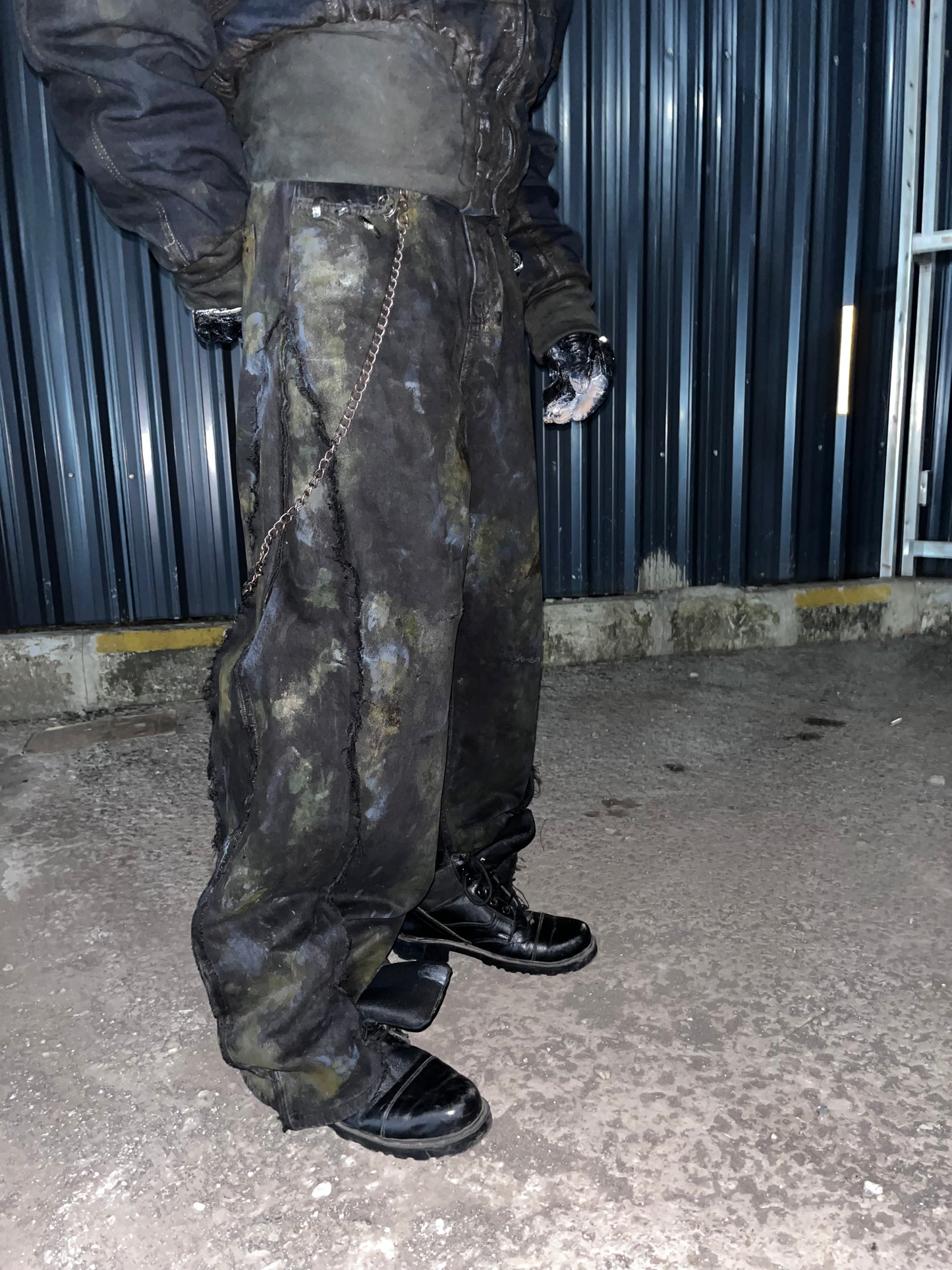 Super distressed Reconstructed Baggy Jeans