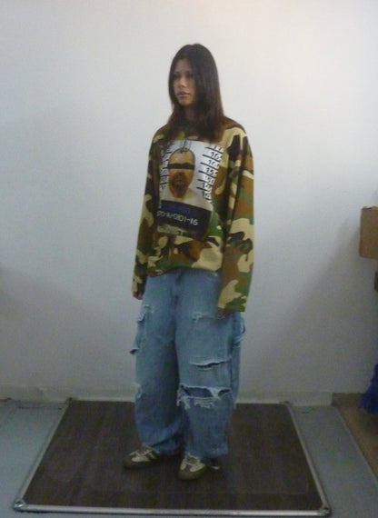 Distressed carpenter jeans (SHIPS IN 2-3 WEEKS)