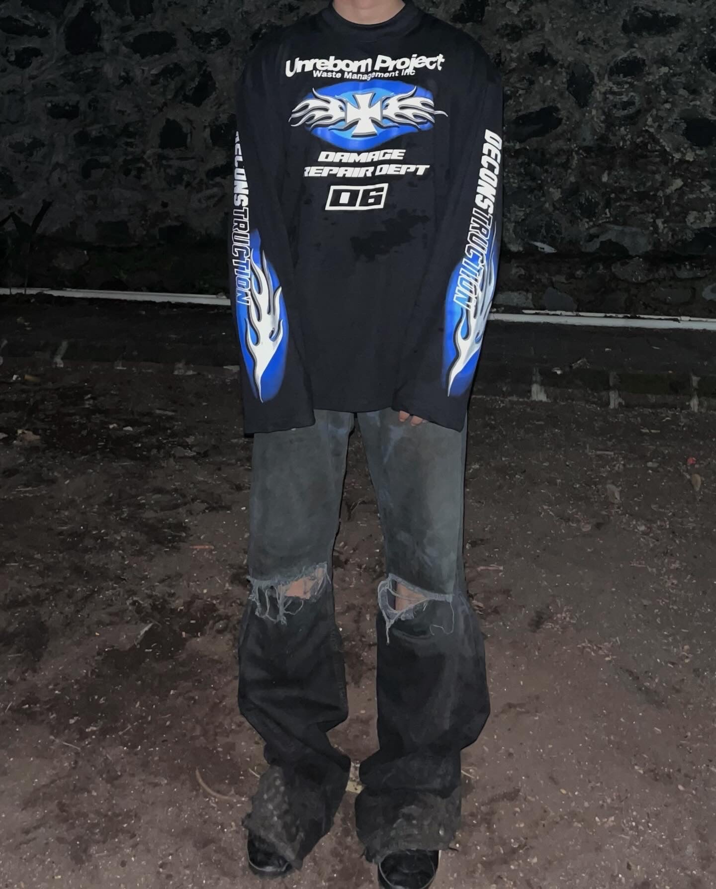 flames & cross logo tee