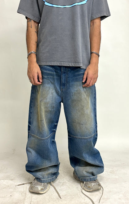 CROSS LOGO PATCHED LOW CROTCH JEANS - DIRTY LIGHT BLUE