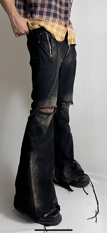 Super Flared Reconstructed Distressed Jeans