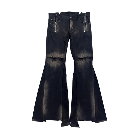 Super Flared Reconstructed Distressed Jeans