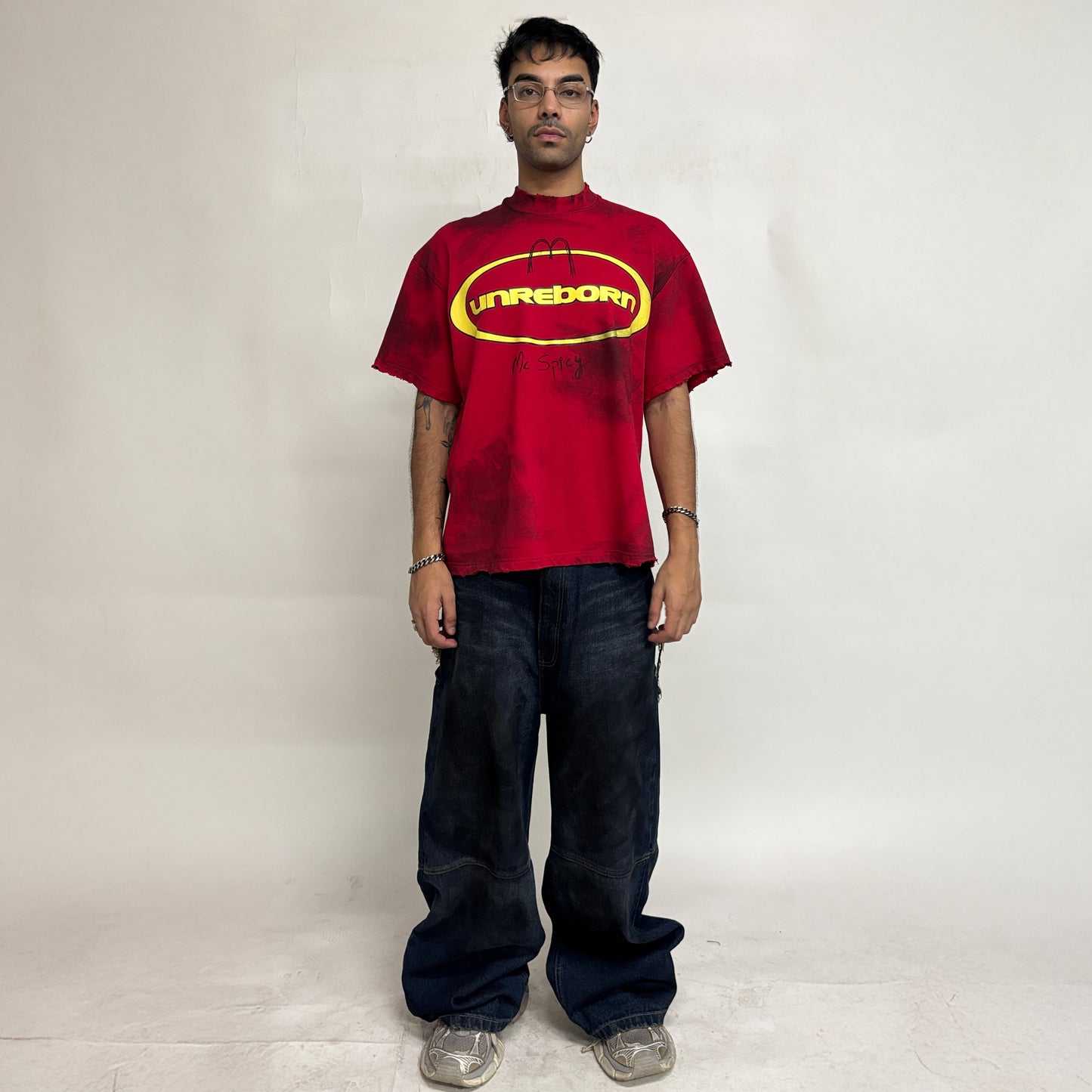 SUPER DISTRESSED MC SPICY T-SHIRT OVERSIZED - RED