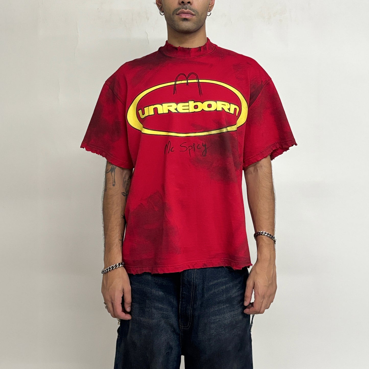 SUPER DISTRESSED MC SPICY T-SHIRT OVERSIZED - RED