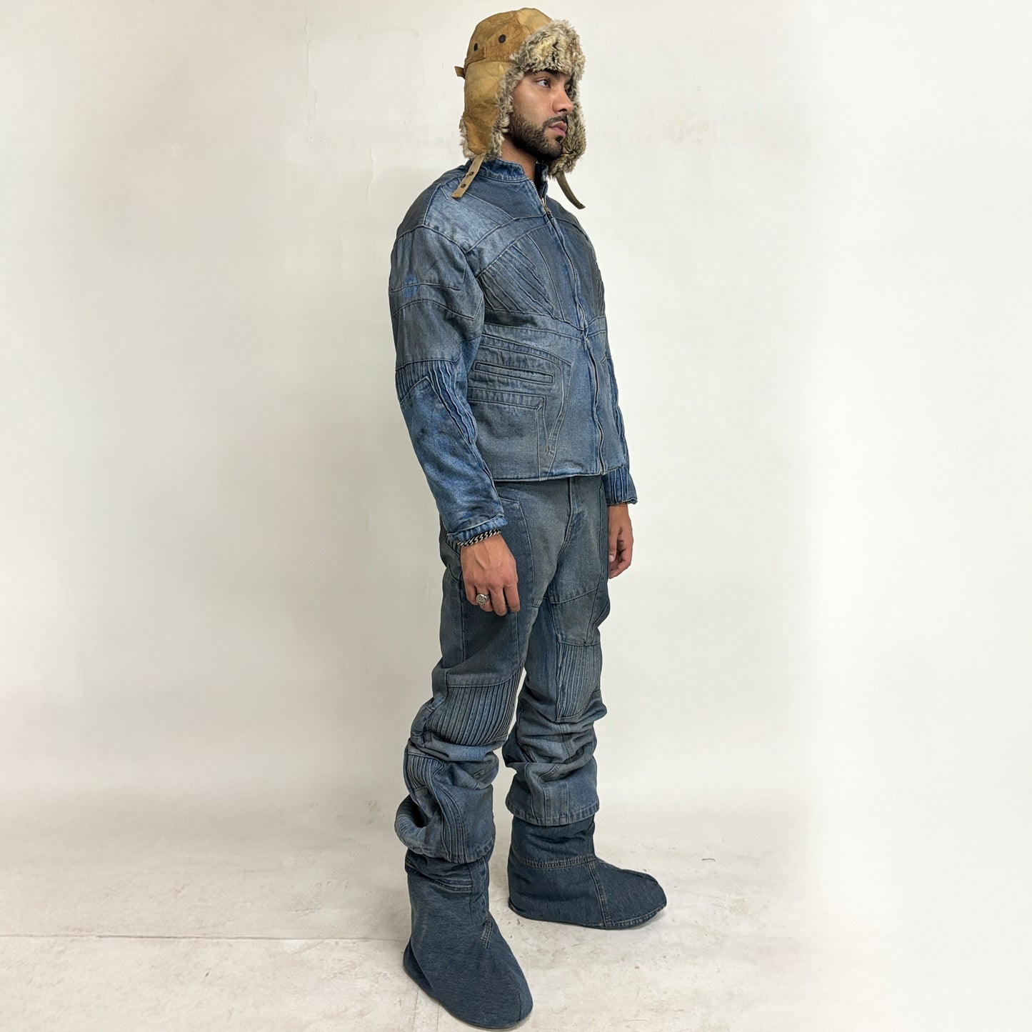 BIKER DIRTY DENIM JACKET - LIGHT BLUE